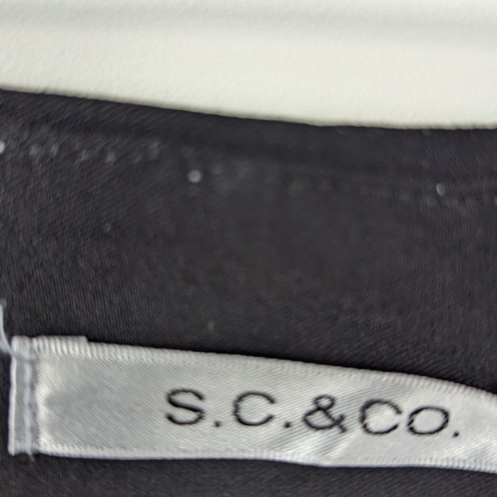 Women's S.C. & Co. Black Stretch Ankle Pants Size 10 - Picture 3 of 9